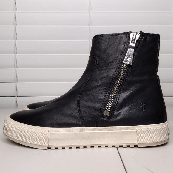 Frye Gia Lug Women's Leather Zip Ankle Booties Sz 8.5 - Picture 6 of 16